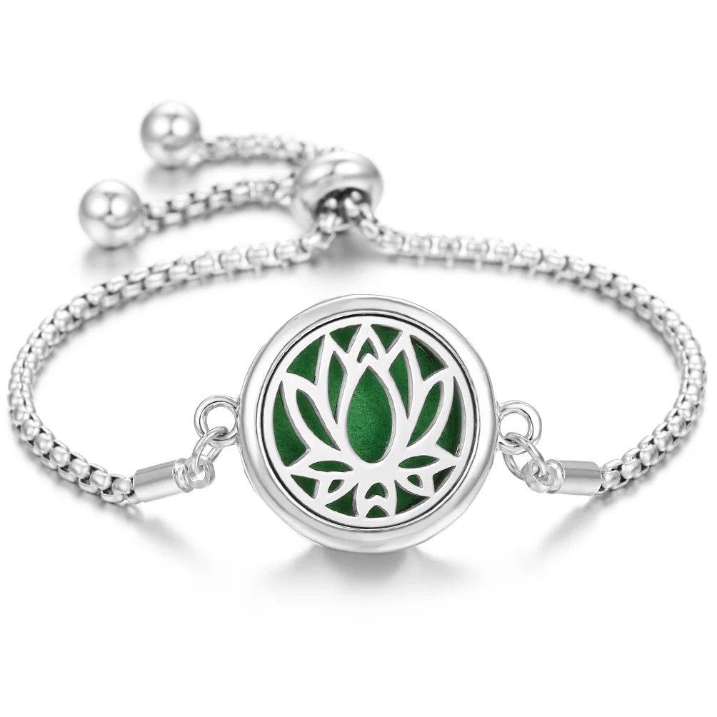 New Love Heart Aromatherapy Bracelet Bangle Adjustable Chain Perfume Essential Oil Diffuser Bracelet Women DIY Locket Jewelry